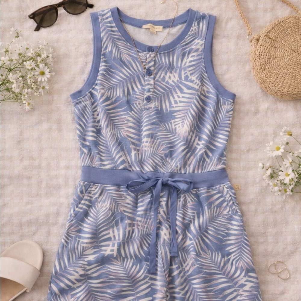 Sleeveless Blue Palm-Print Romper with Tie Waist